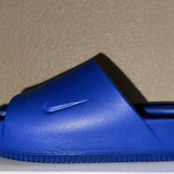 Nike Slides Size 11 - Picture 2 of 4